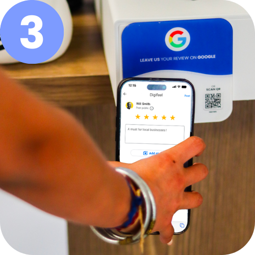 Carte avis Google NFC vs QR Code